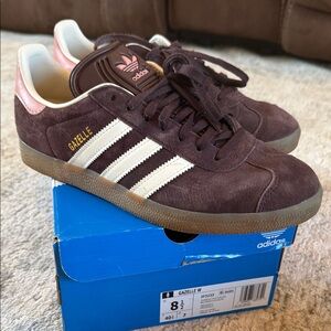 Adidas Gazelle shadow brown gum sole